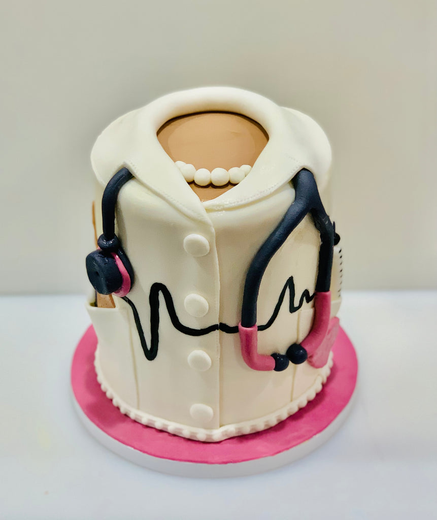 Betty's Batter Blog: Christina's Cooking Birthday Cake